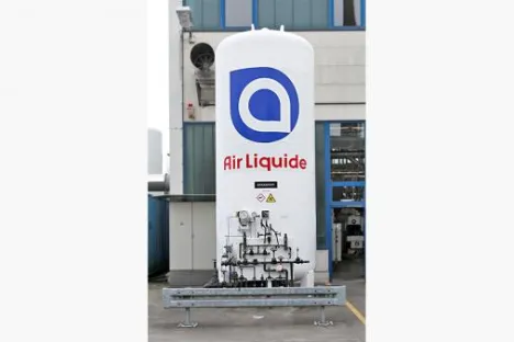 Flüssiger Stickstoff in Tank