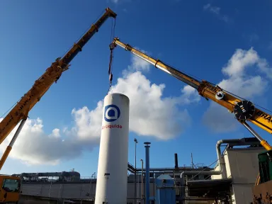 Schwebender Gastank Krefeld Gellep