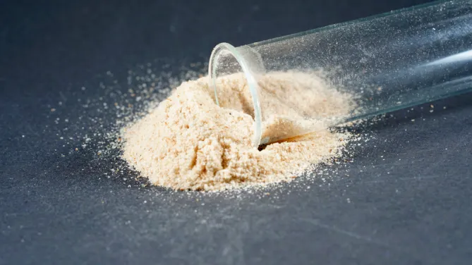 Kryogene Kälte zum Mahlen und Recyceln